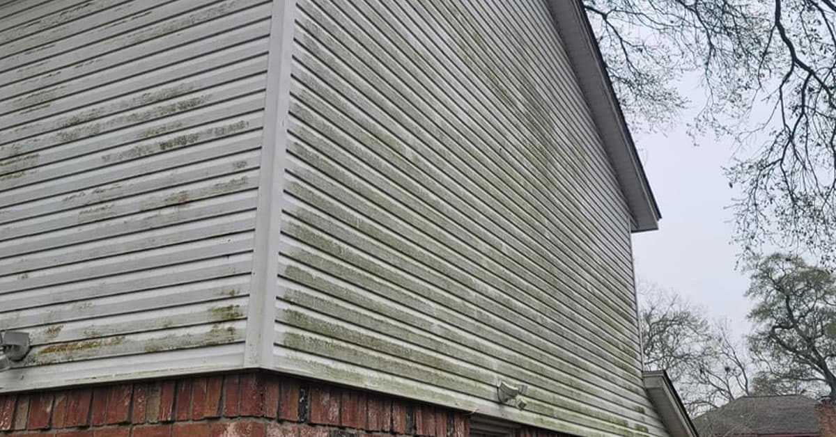 Before: A house exterior before and after a chemical soft wash